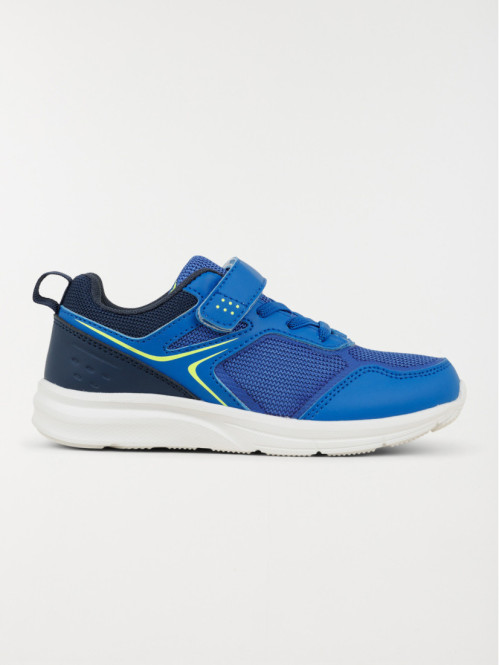 Chaussure de sport bleue...