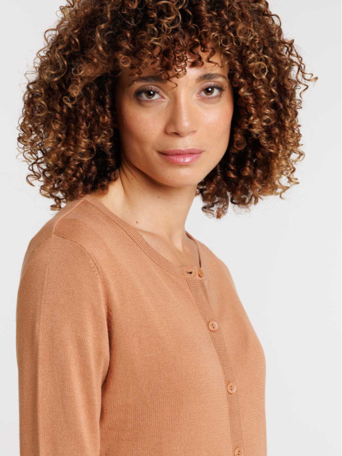 Gilet boutonné camel essentiel femme Gilet boutonné camel essentiel femme