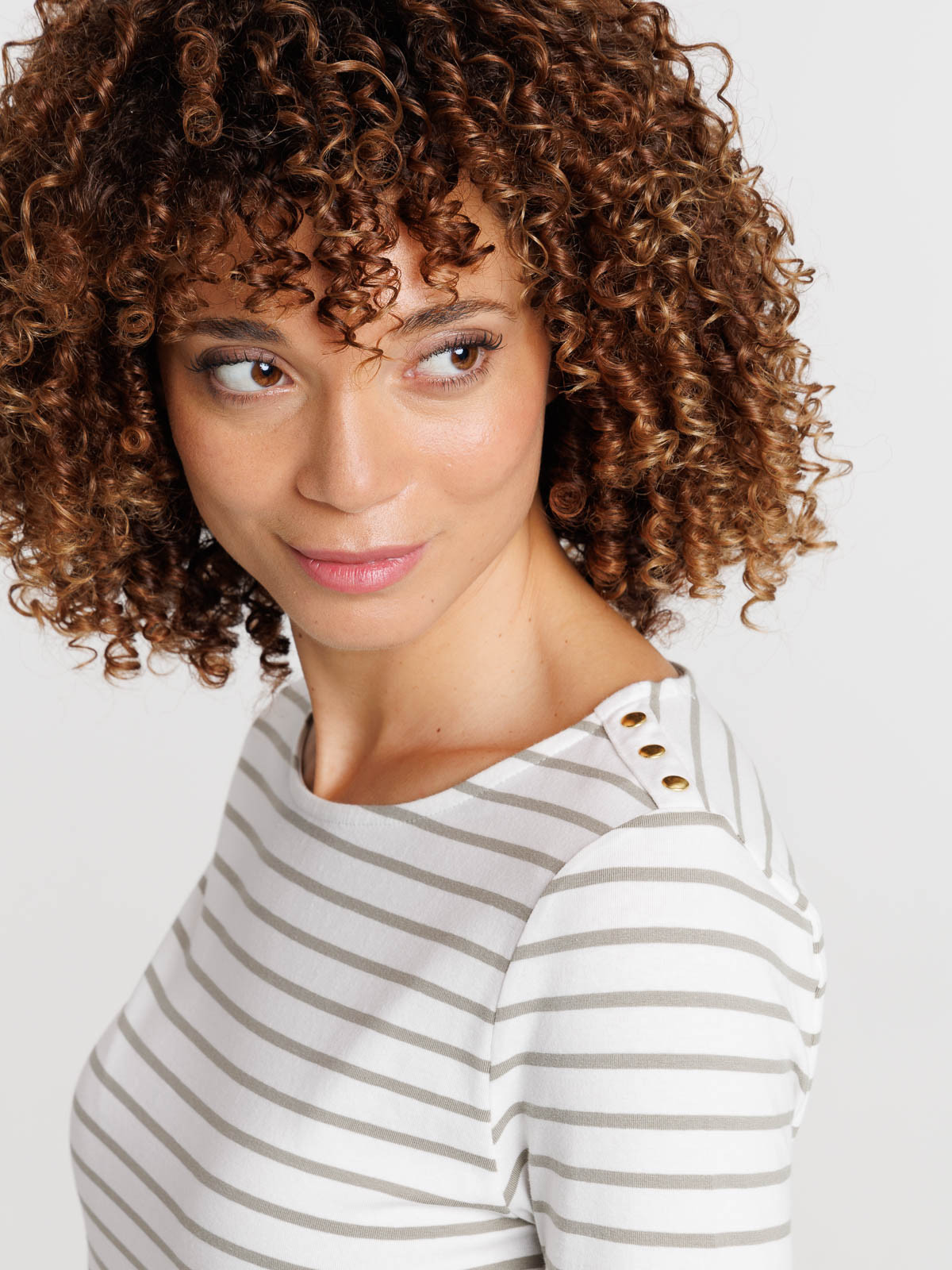 T-shirt écru rayé mousse clair femme T-shirt écru rayé mousse clair femme