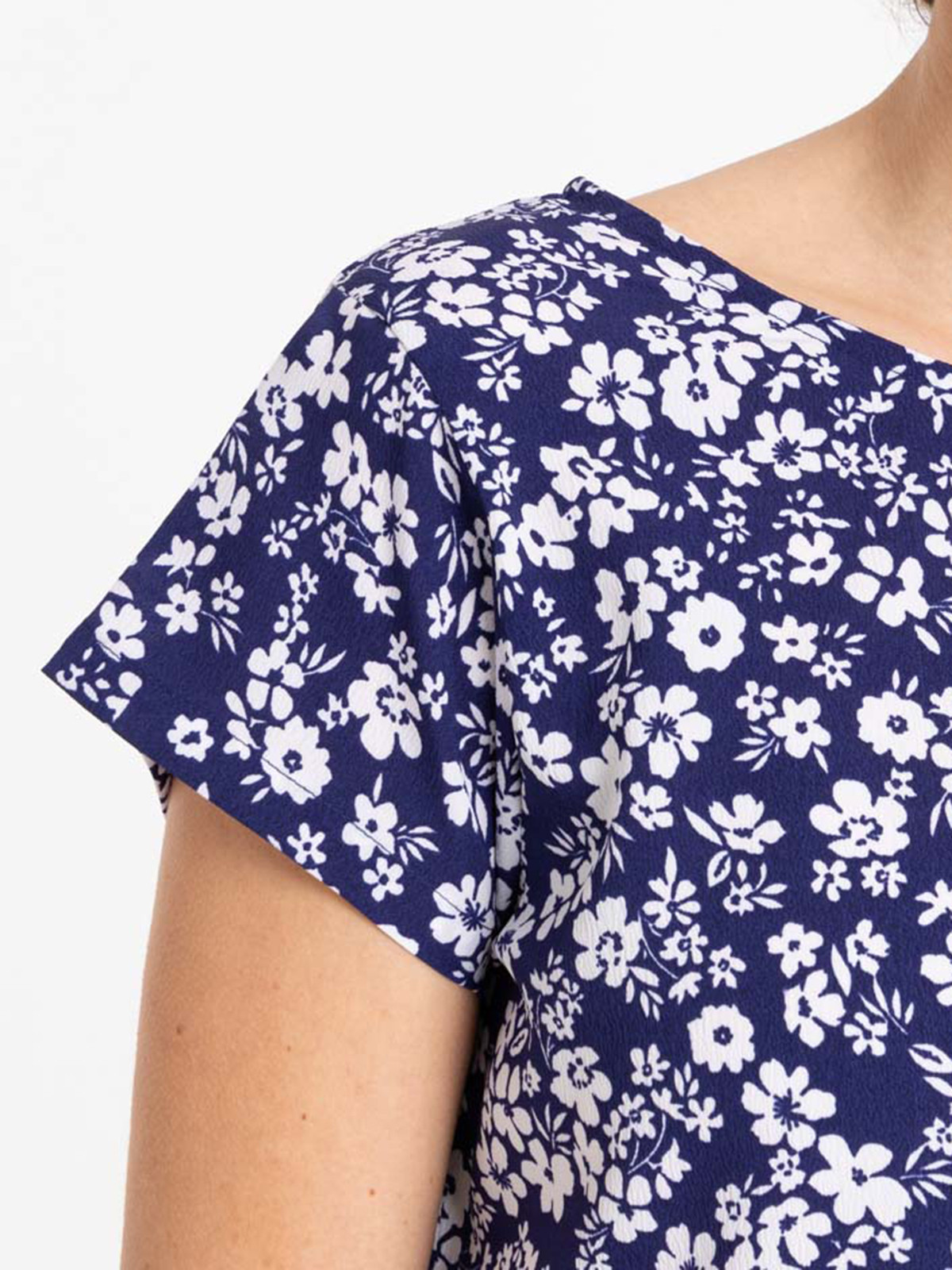 Blouse fleurie bleu officier femme Blouse fleurie bleu officier femme