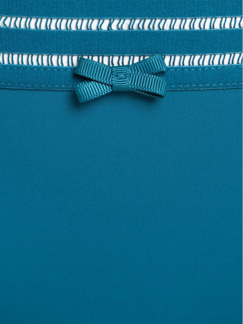 Shorty grande taille femme (42-52) Shorty grande taille femme (42-52)