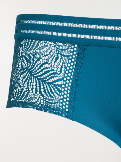 Shorty grande taille femme (42-52) Shorty grande taille femme (42-52)