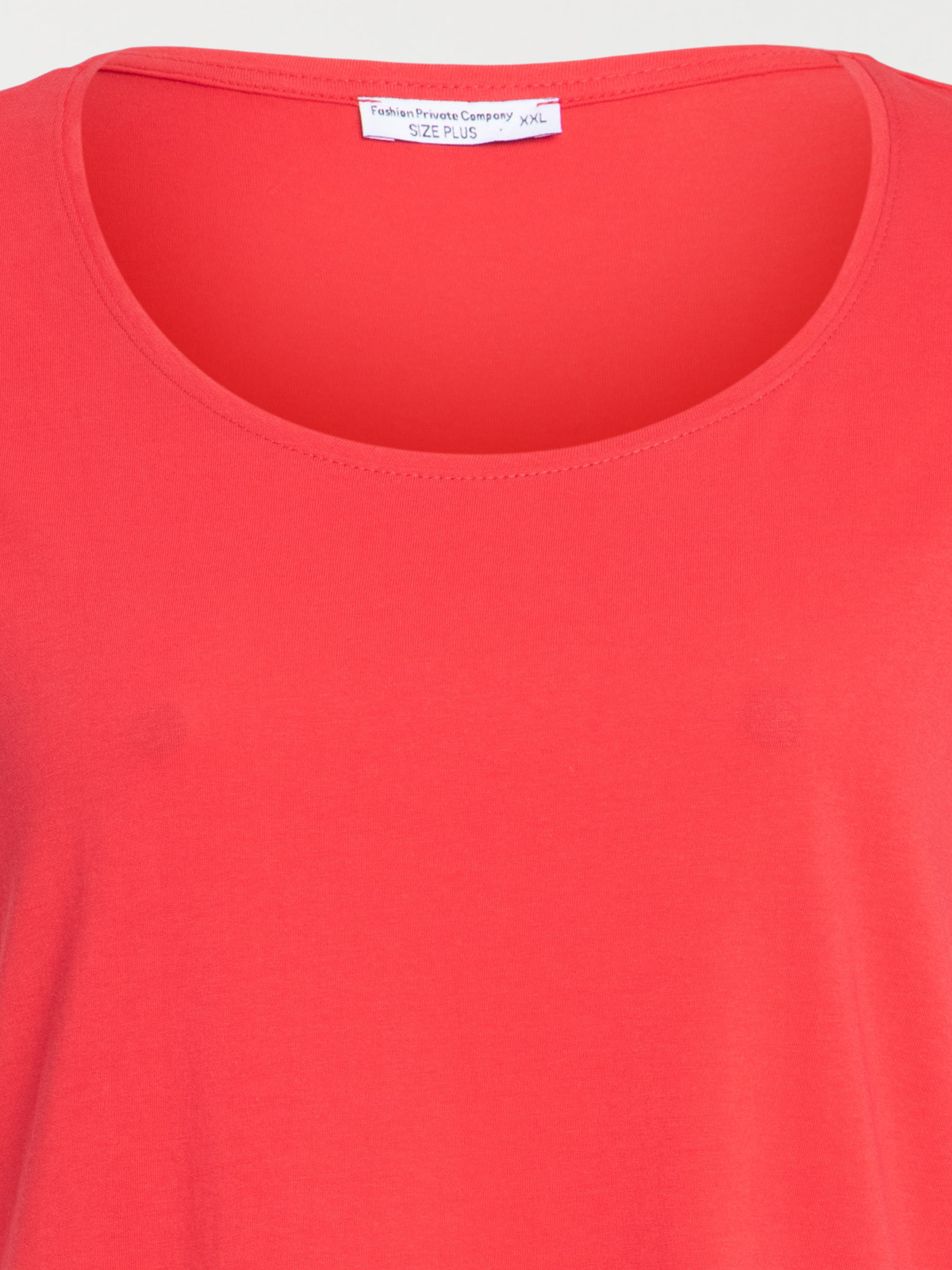T-shirt rouge grande taille femme