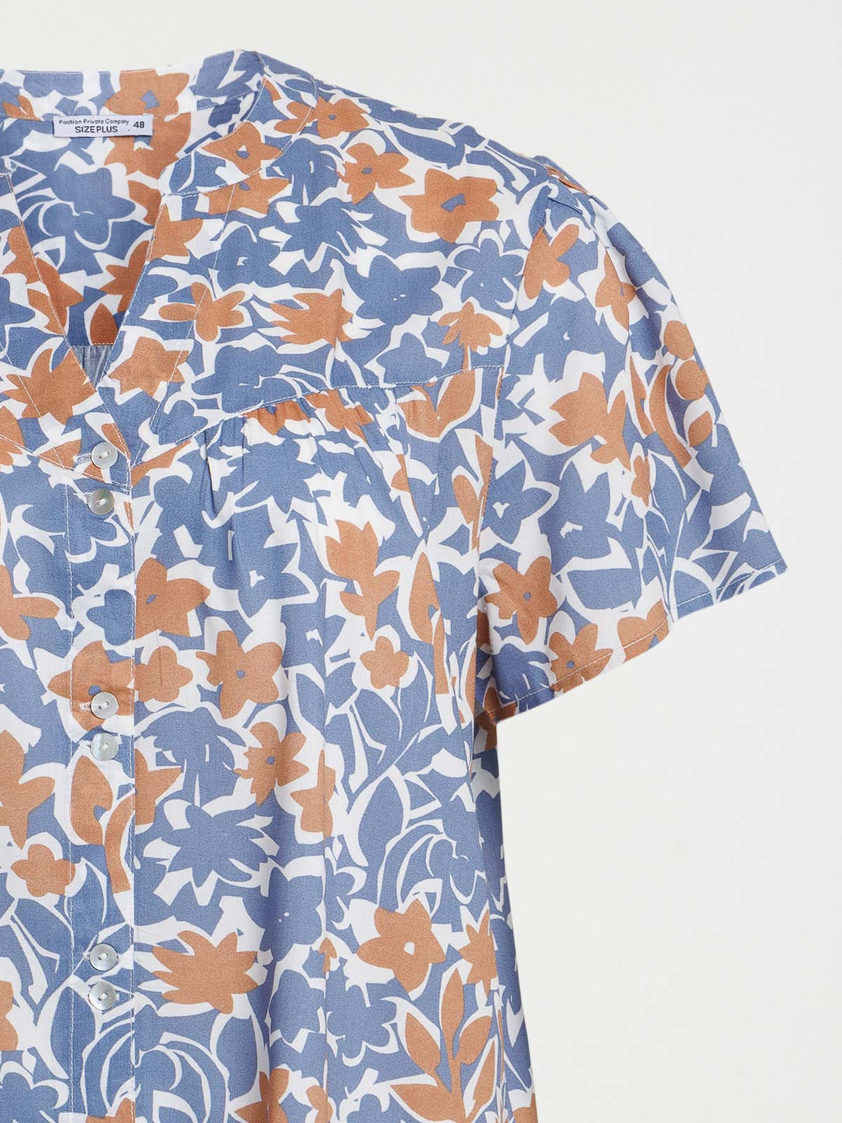 Chemise florale grande taille femme