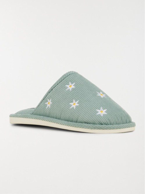 Chausson fleurs brodées...