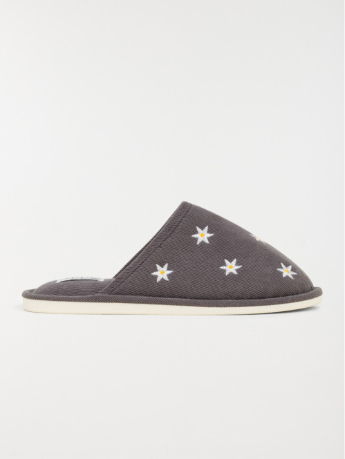 Chausson femme fleurs brodées (36-41)