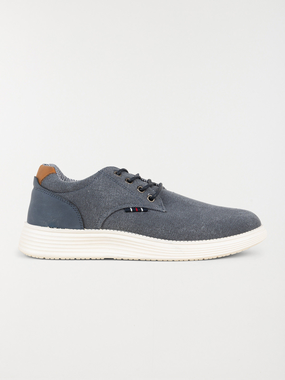 Baskets toile marine homme (40-45)