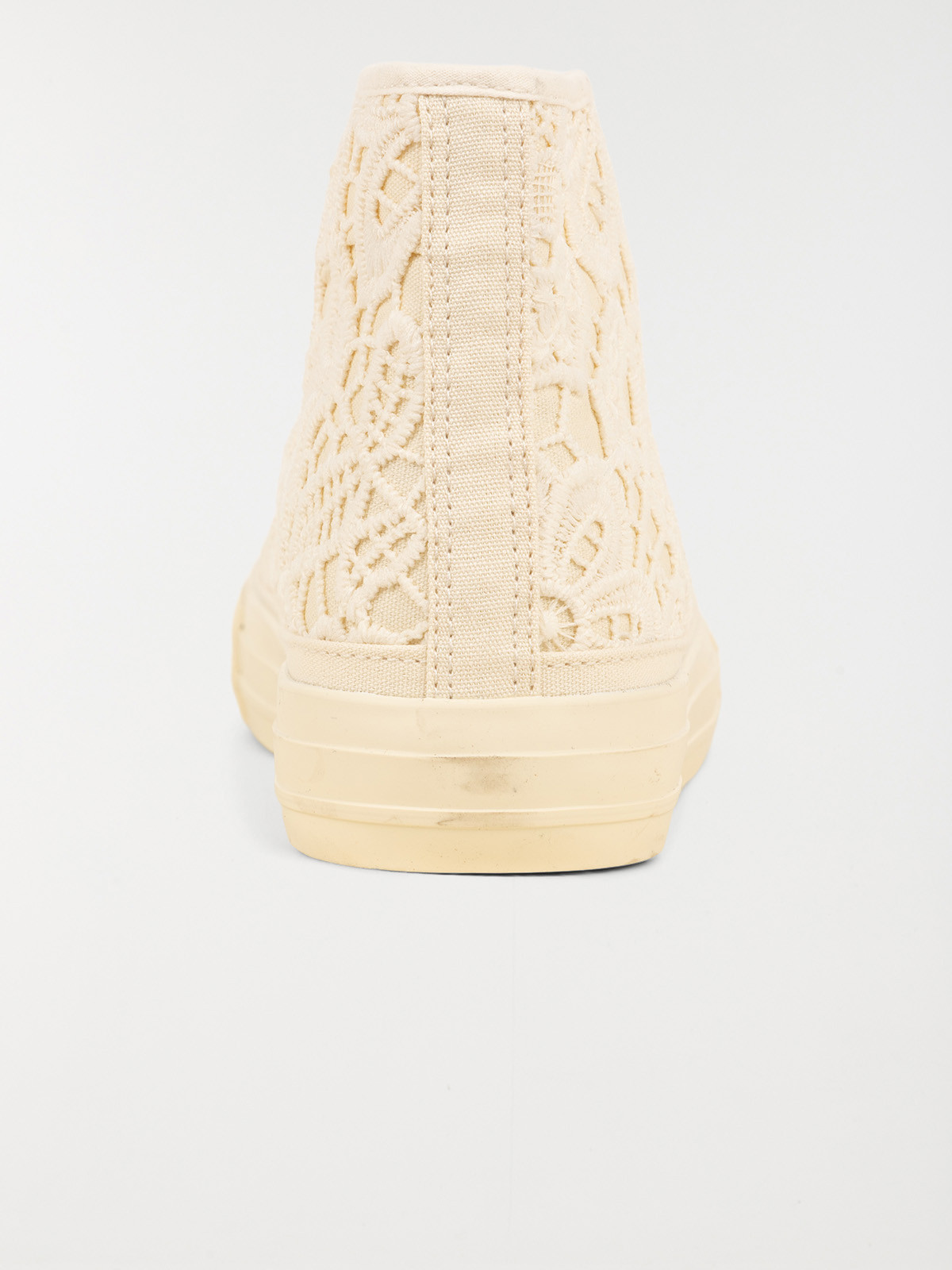 Tennis montante brodée femme (36-41) Tennis montante brodée femme (36-41)