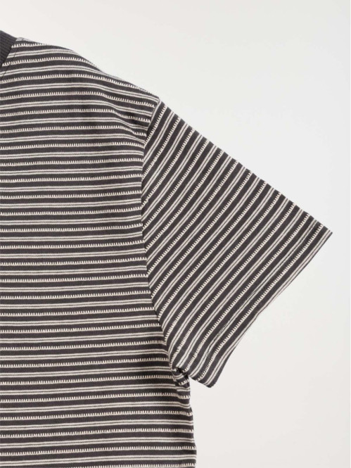 T-shirt rayé col rond...