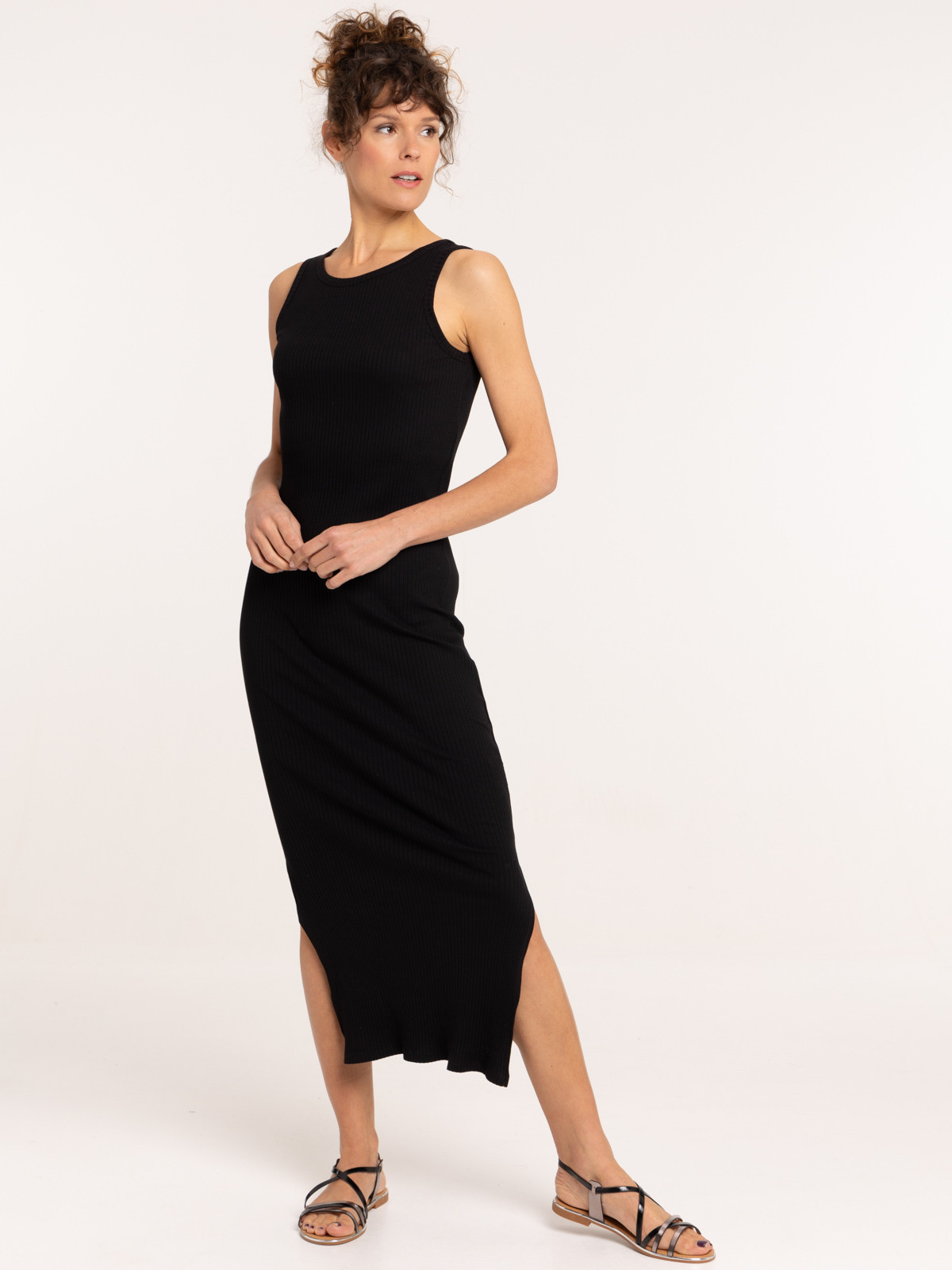 Robe longue côtelée noire femme