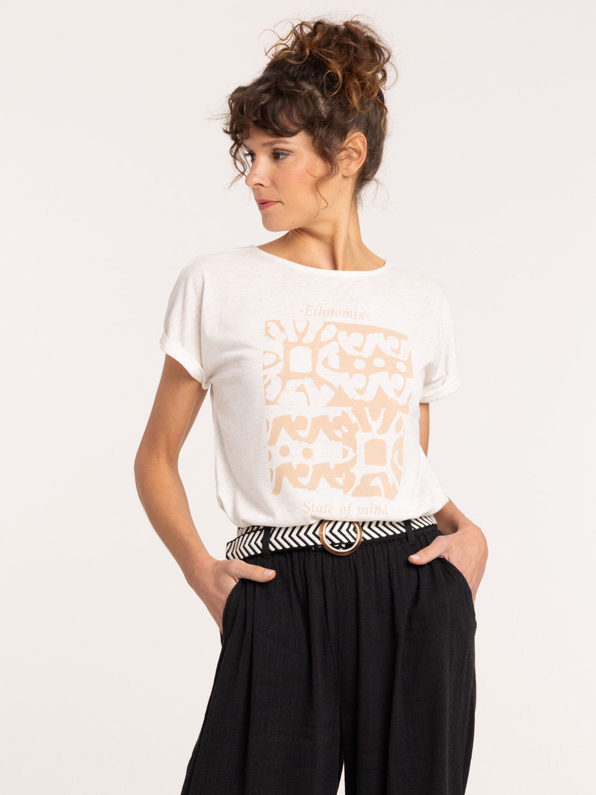 T-shirt ethnique col rond femme