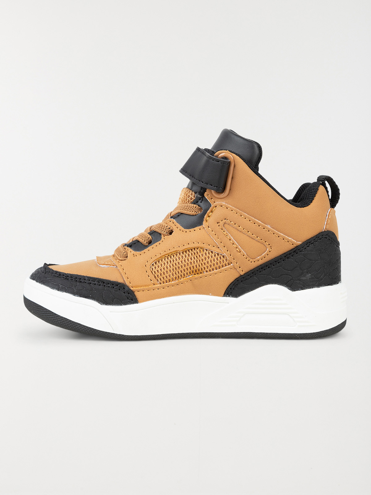 Baskets montantes garçon camel (31-38) Baskets montantes garçon camel (31-38)