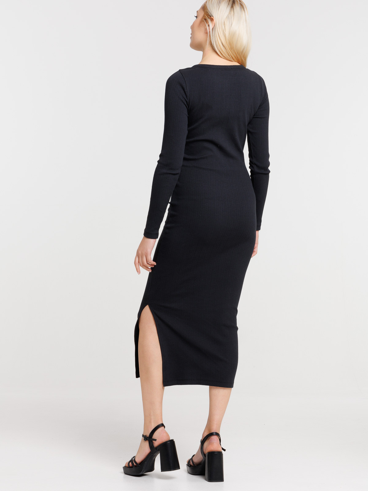 Robe maille côtelée longue femme