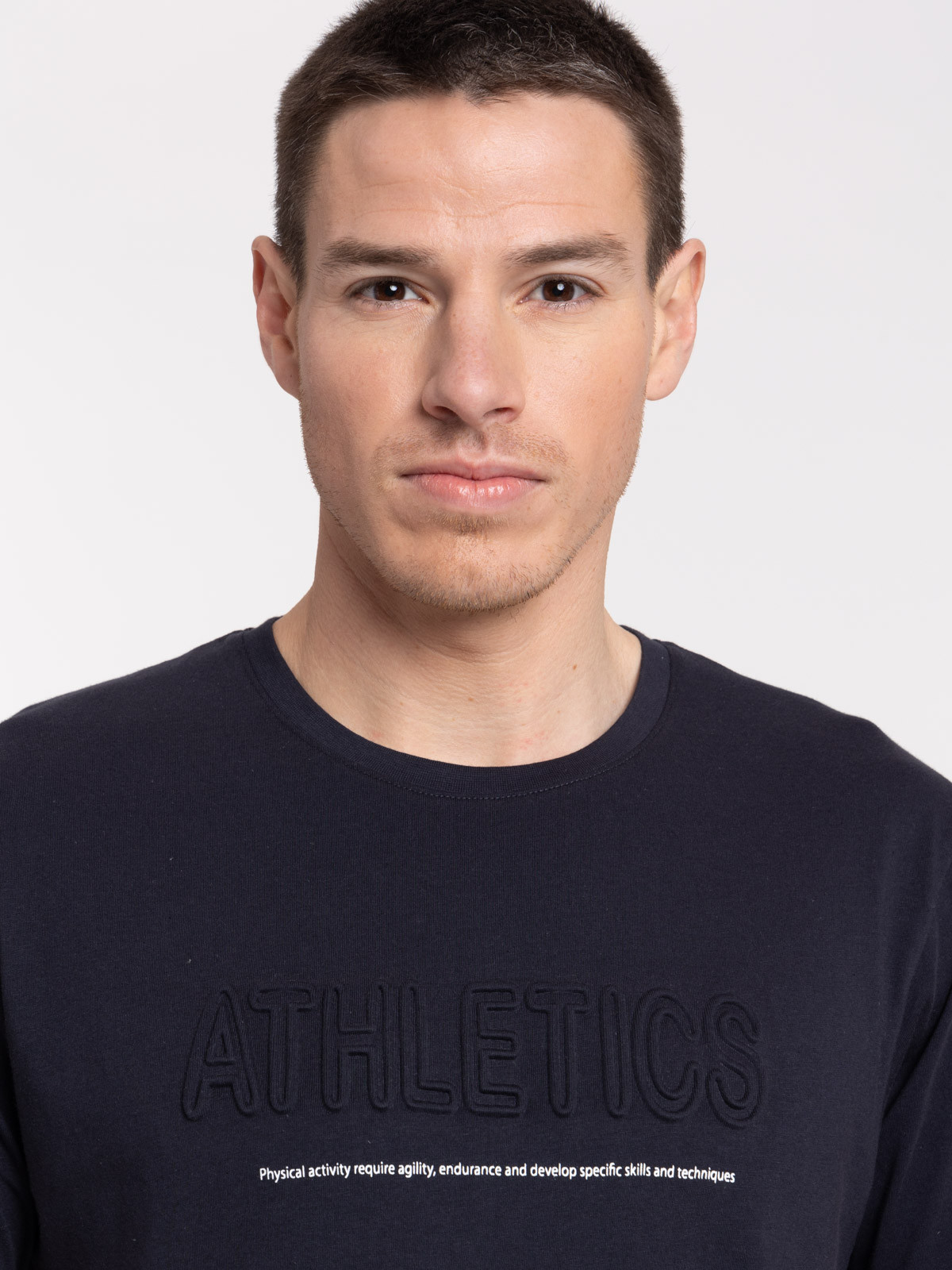 T-shirt inscription en relief homme T-shirt inscription en relief homme