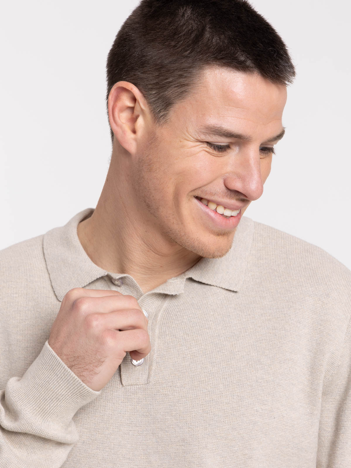 Pull col V beige chiné homme