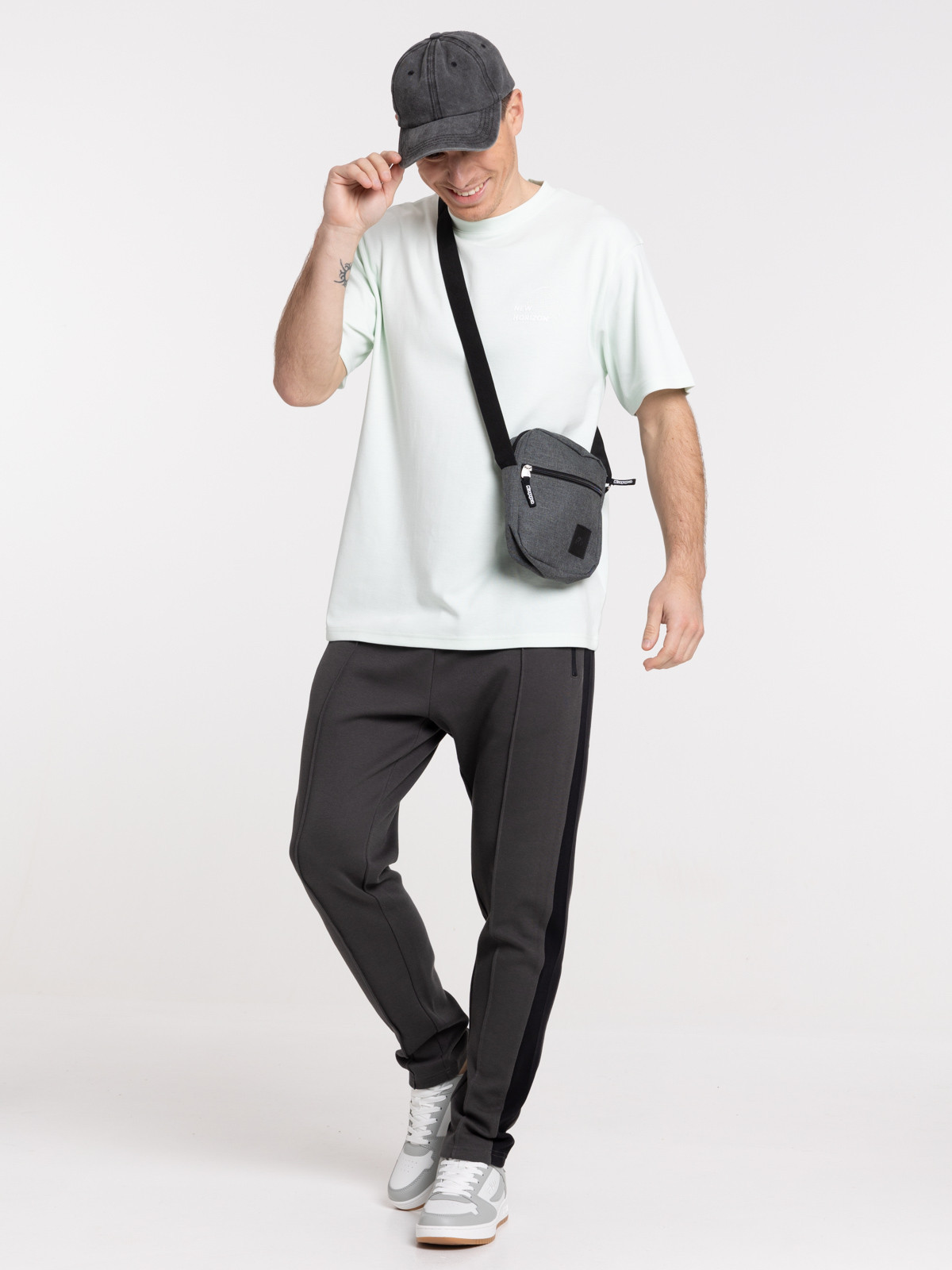 Jogging gris anthracite homme