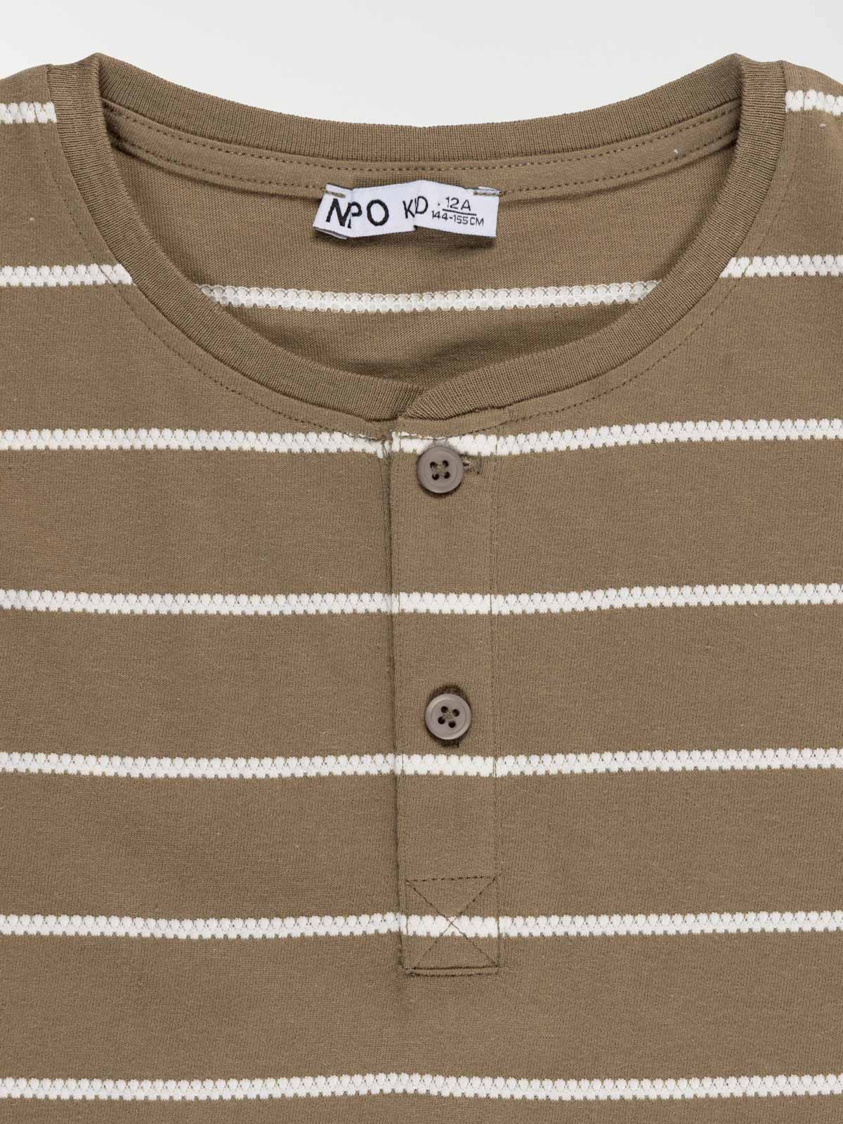 T-shirt rayé col rond garçon (3-12A) T-shirt rayé col rond garçon (3-12A)