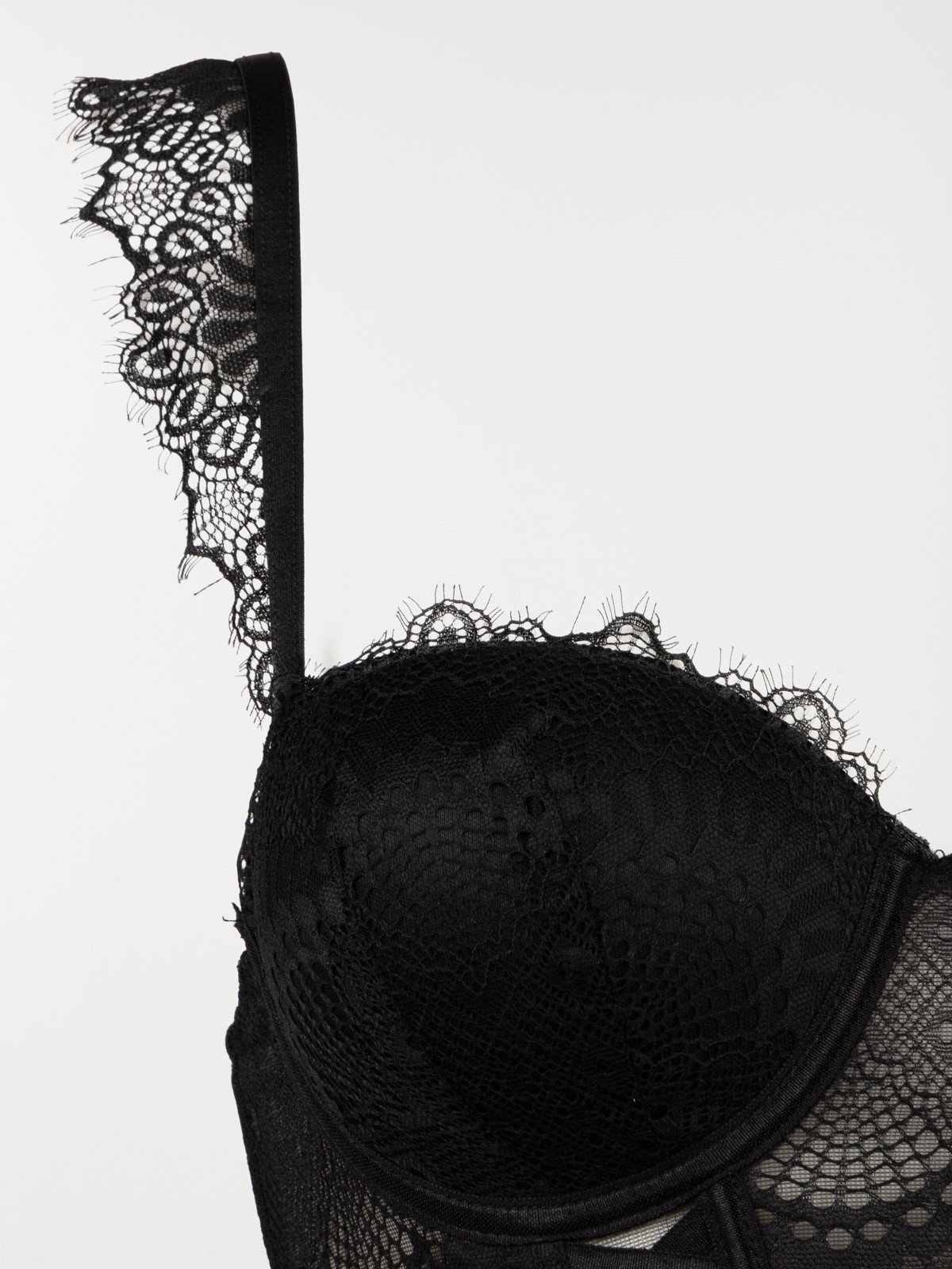 Bustier dentelle noir femme (85B-95E) Bustier dentelle noir femme (85B-95E)