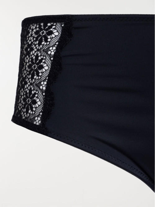 Shorty noir grande taille...