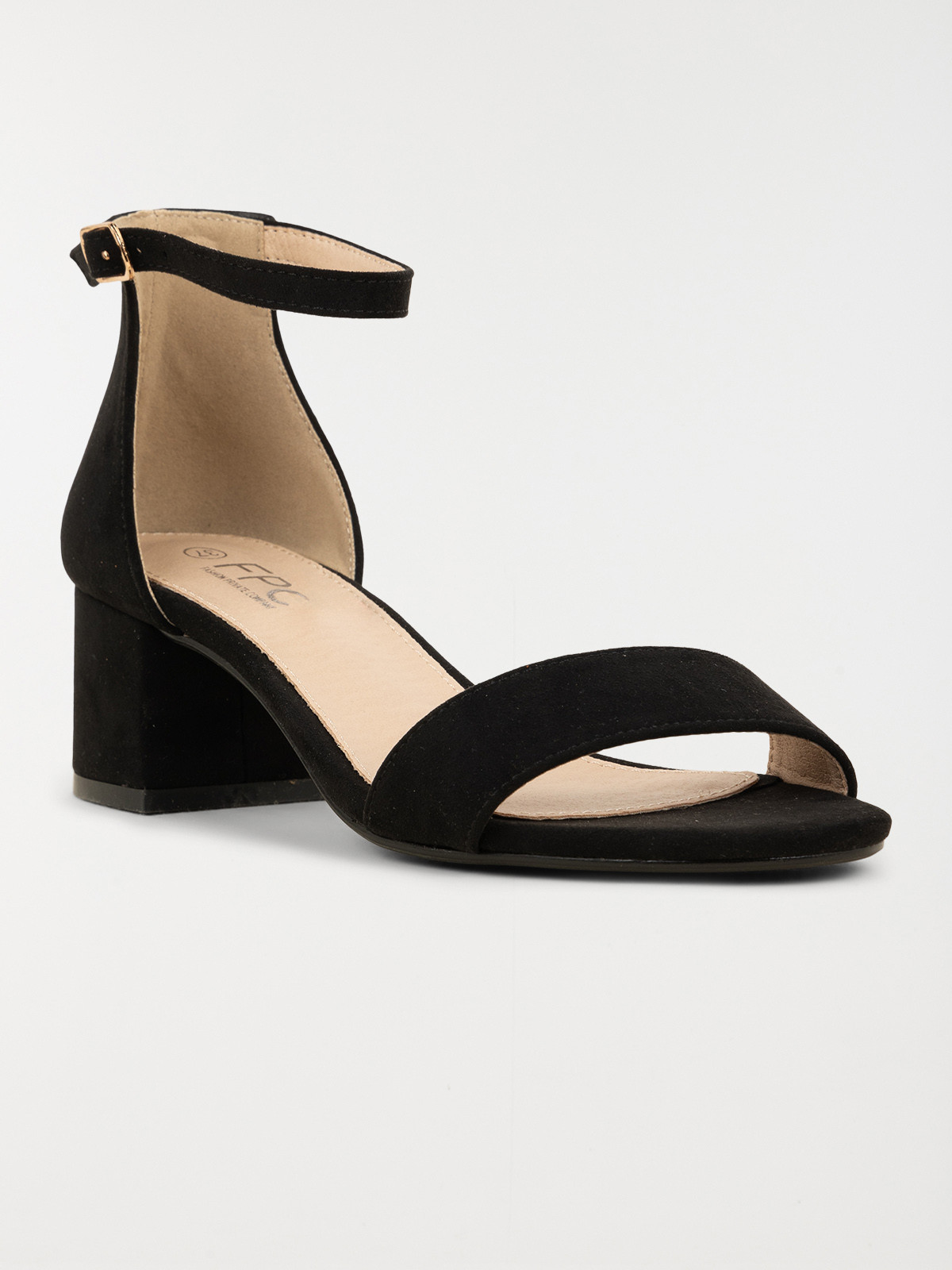 Sandales noires à talons femme (36-41) Sandales noires à talons femme (36-41)