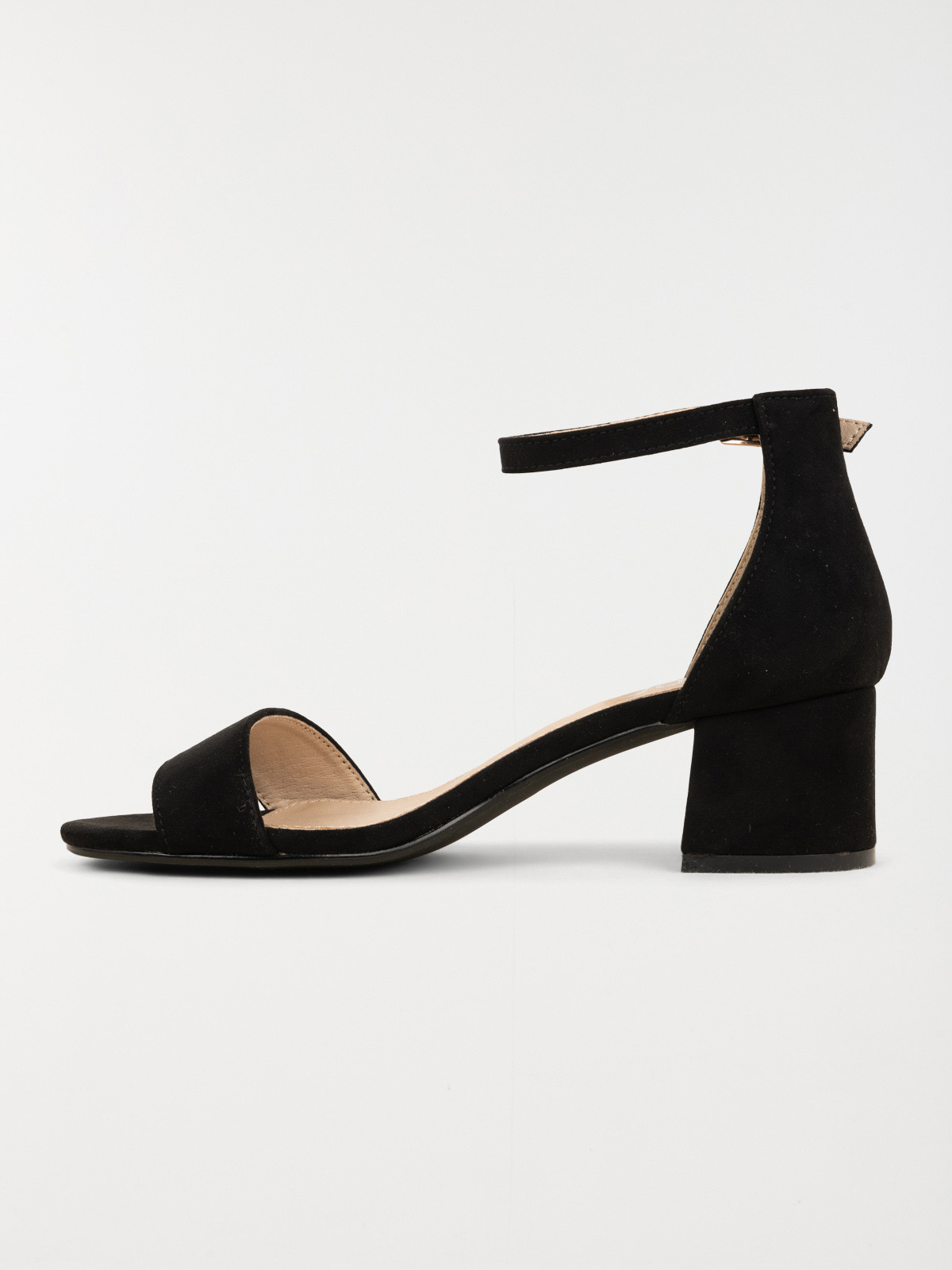 Sandales noires à talons femme (36-41) Sandales noires à talons femme (36-41)