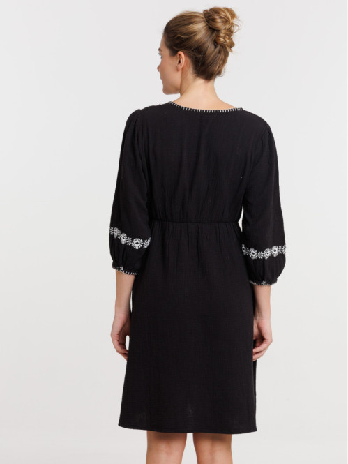 Robe brodée noire femme