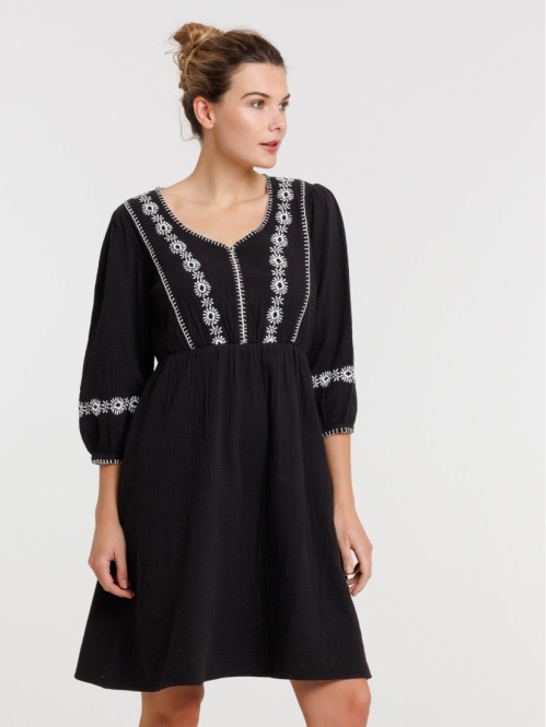 Robe brodée noire femme