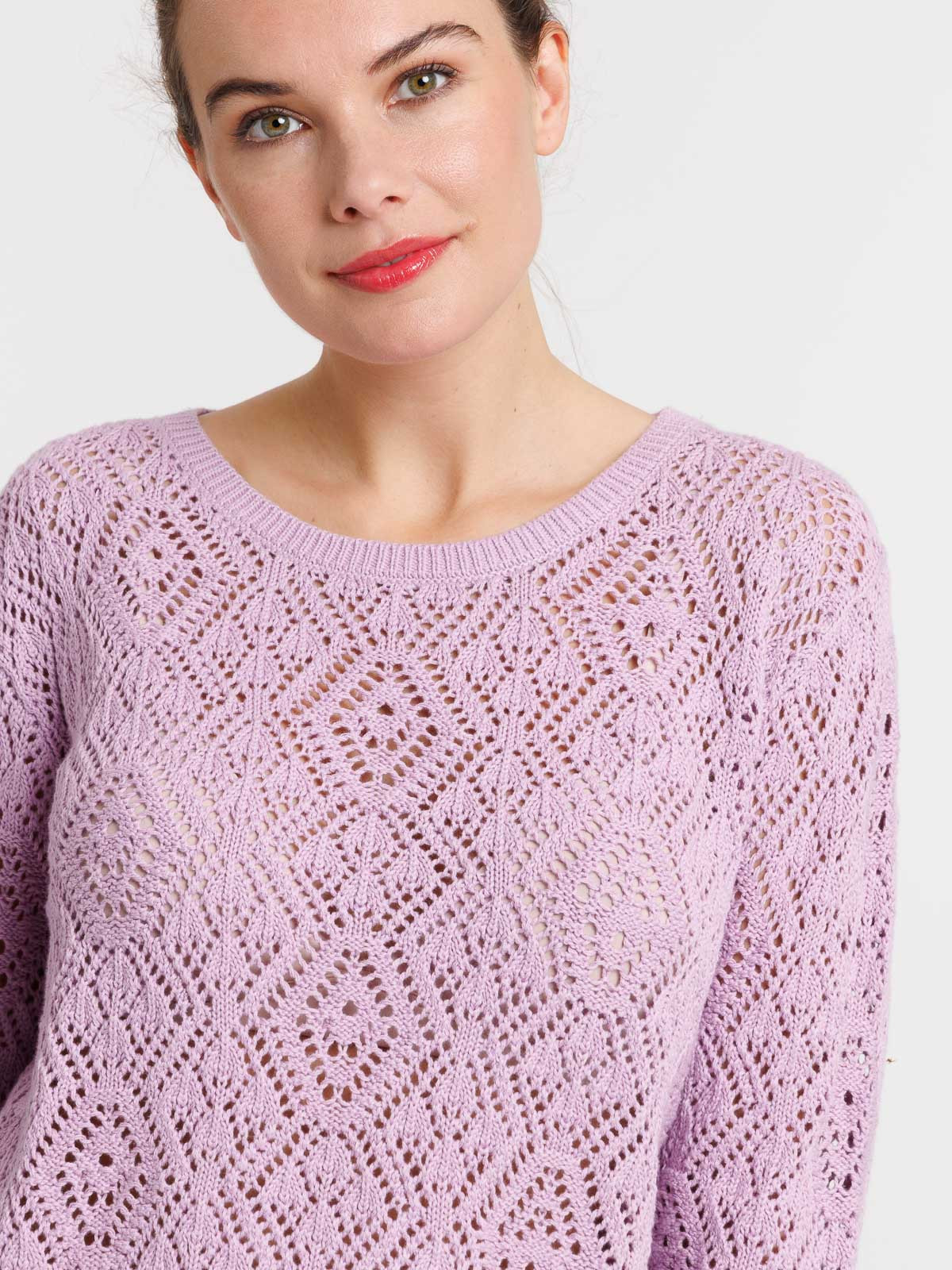 Pull ajouré col rond parme clair femme Pull ajouré col rond parme clair femme