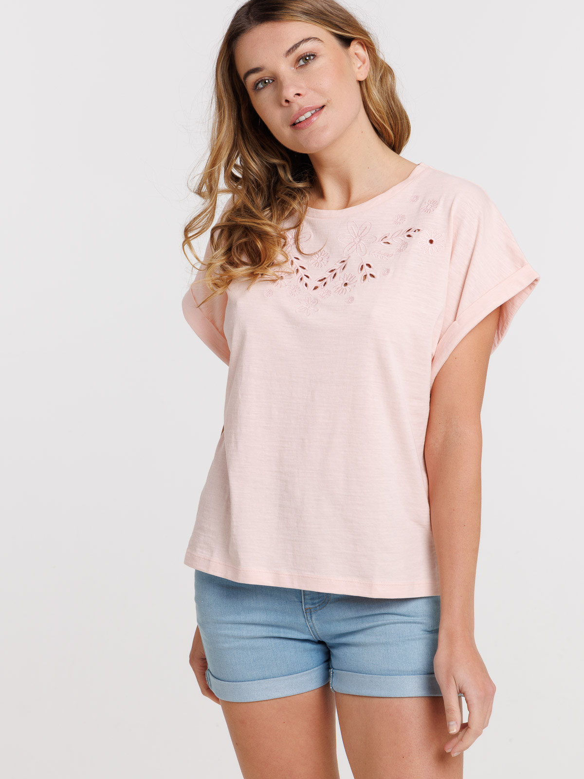 T-shirt motif végétal col V femme