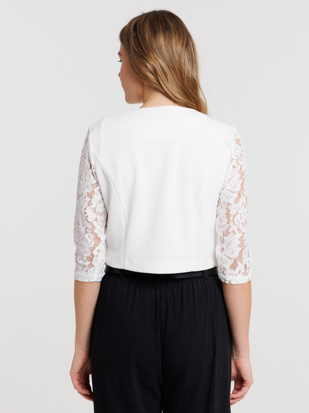 Veste courtes manches dentelles femme Veste courtes manches dentelles femme