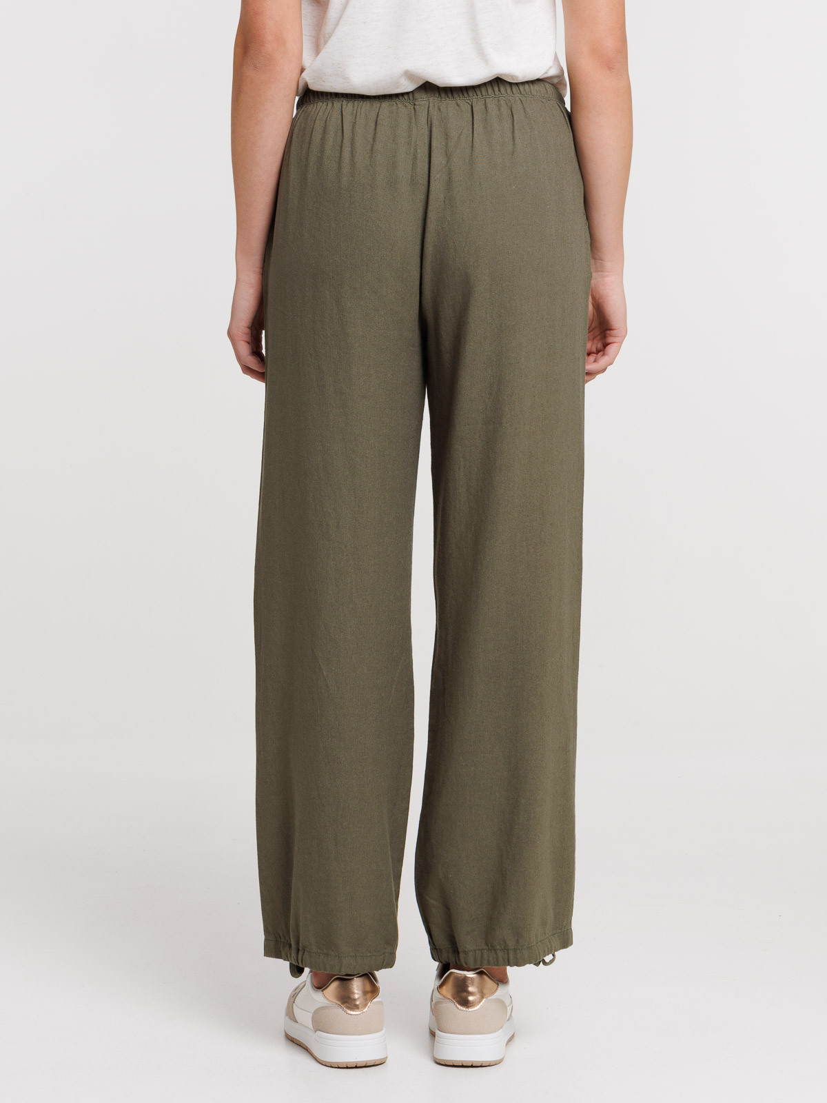 Pantalon en lin coloris trèfle femme Pantalon en lin coloris trèfle femme