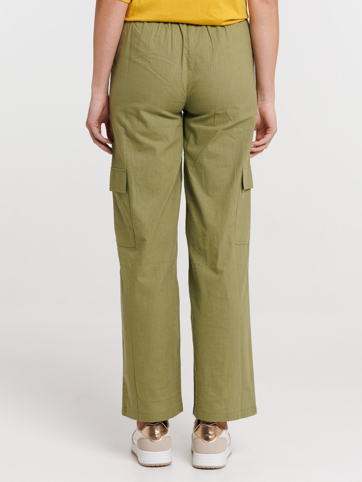 Pantalon cargo olive verte femme
