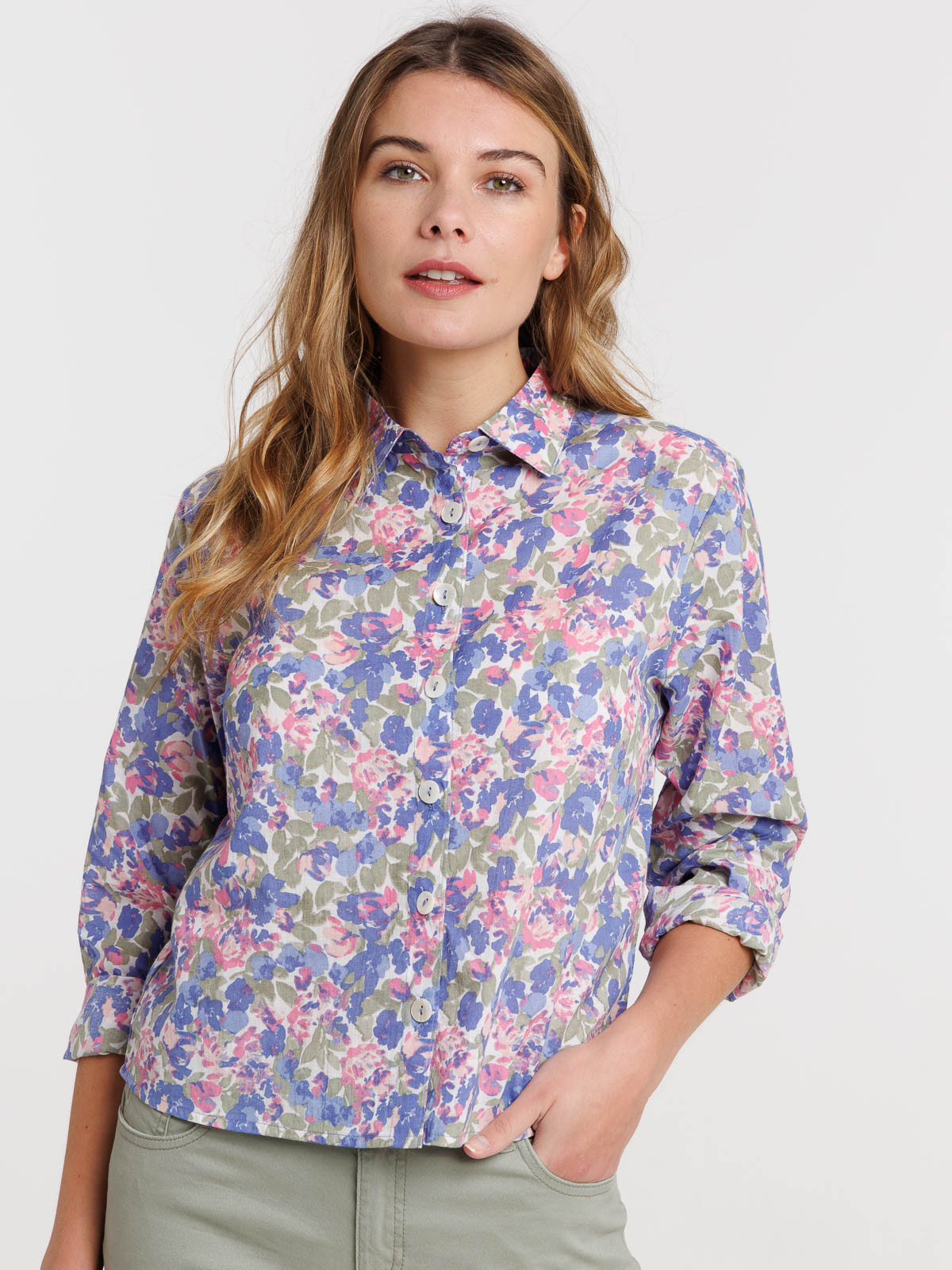 Chemise femme imprimée fleurie Chemise femme imprimée fleurie