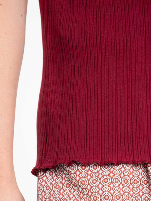 T-shirt col rond boutonné bordeaux femme