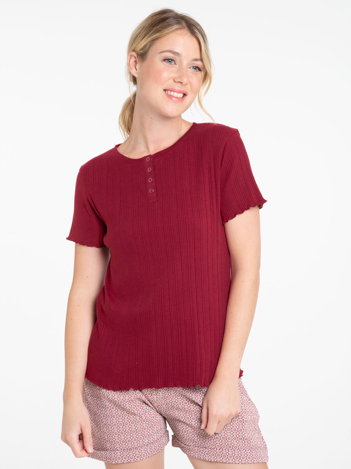 T-shirt col rond boutonné bordeaux femme