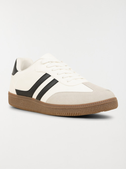 Baskets blanches à lacets homme (40-46) Baskets blanches à lacets homme (40-46)