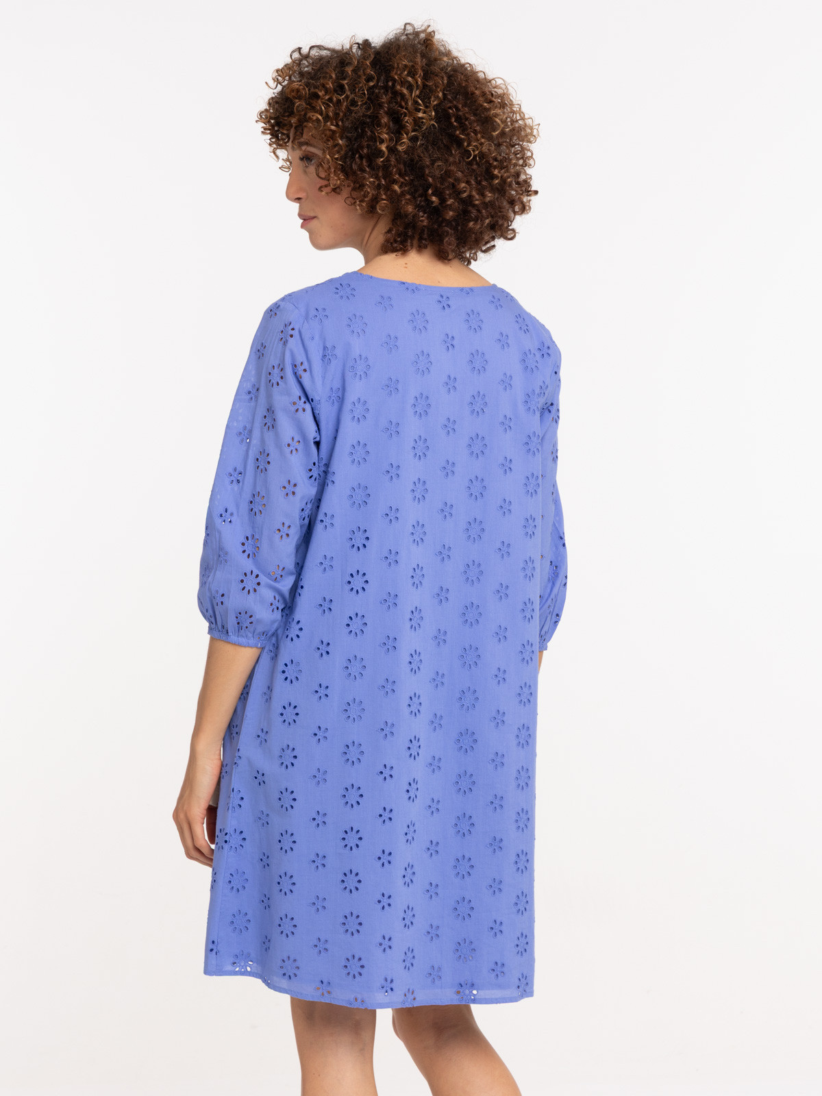 Robe courte broderie anglaise femme Robe courte broderie anglaise femme