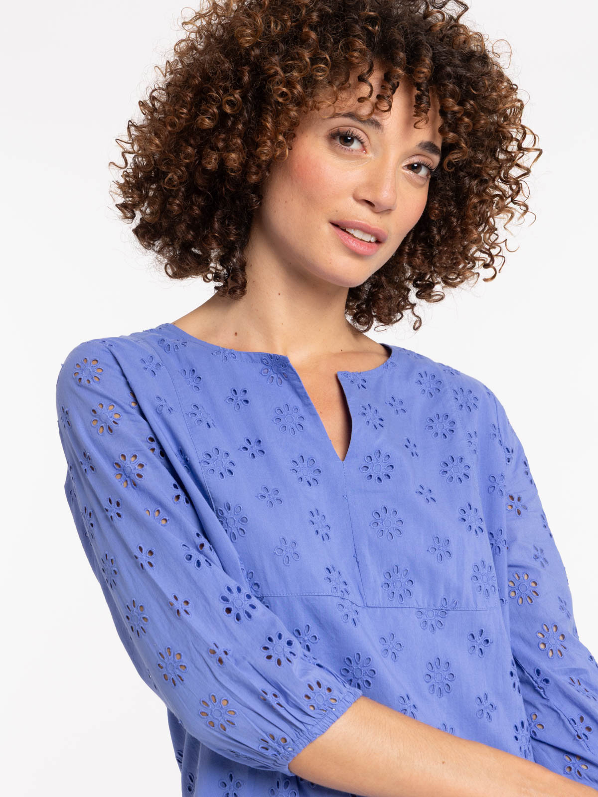 Robe courte broderie anglaise femme Robe courte broderie anglaise femme