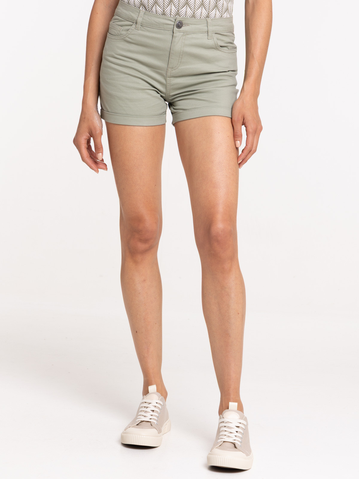 Short basique mousse clair femme