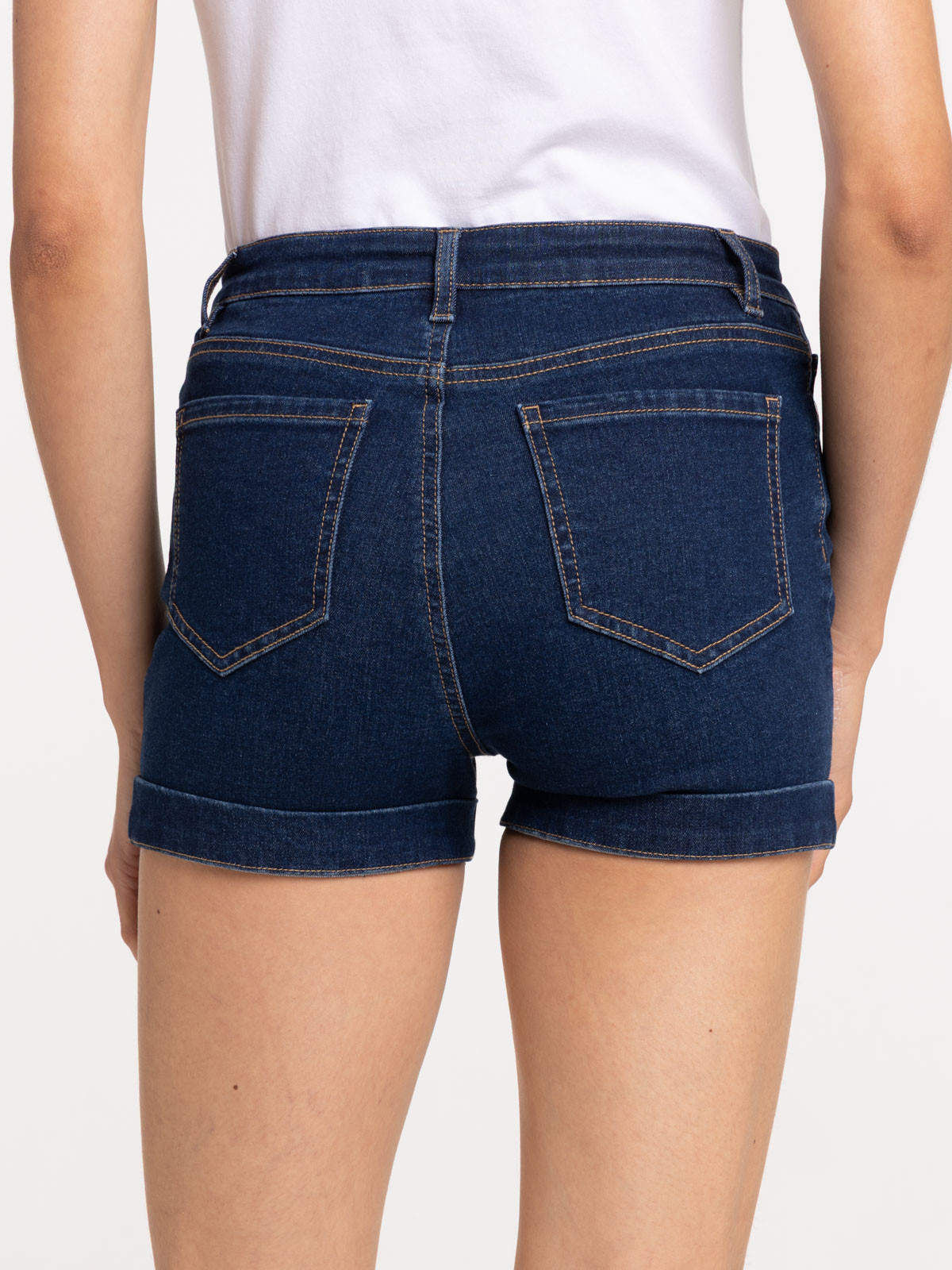 Short en jean brut femme Short en jean brut femme