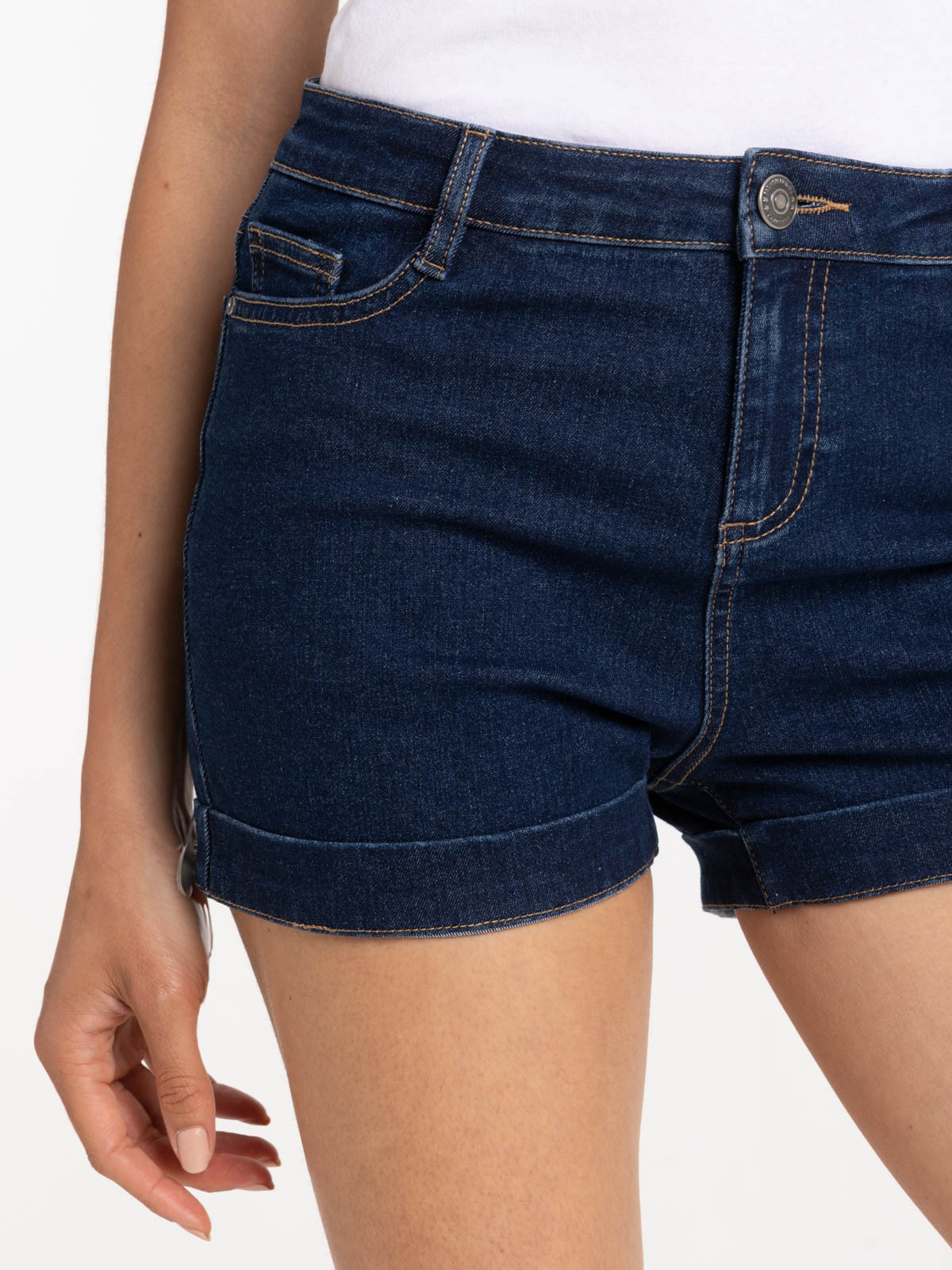 Short en jean brut femme Short en jean brut femme