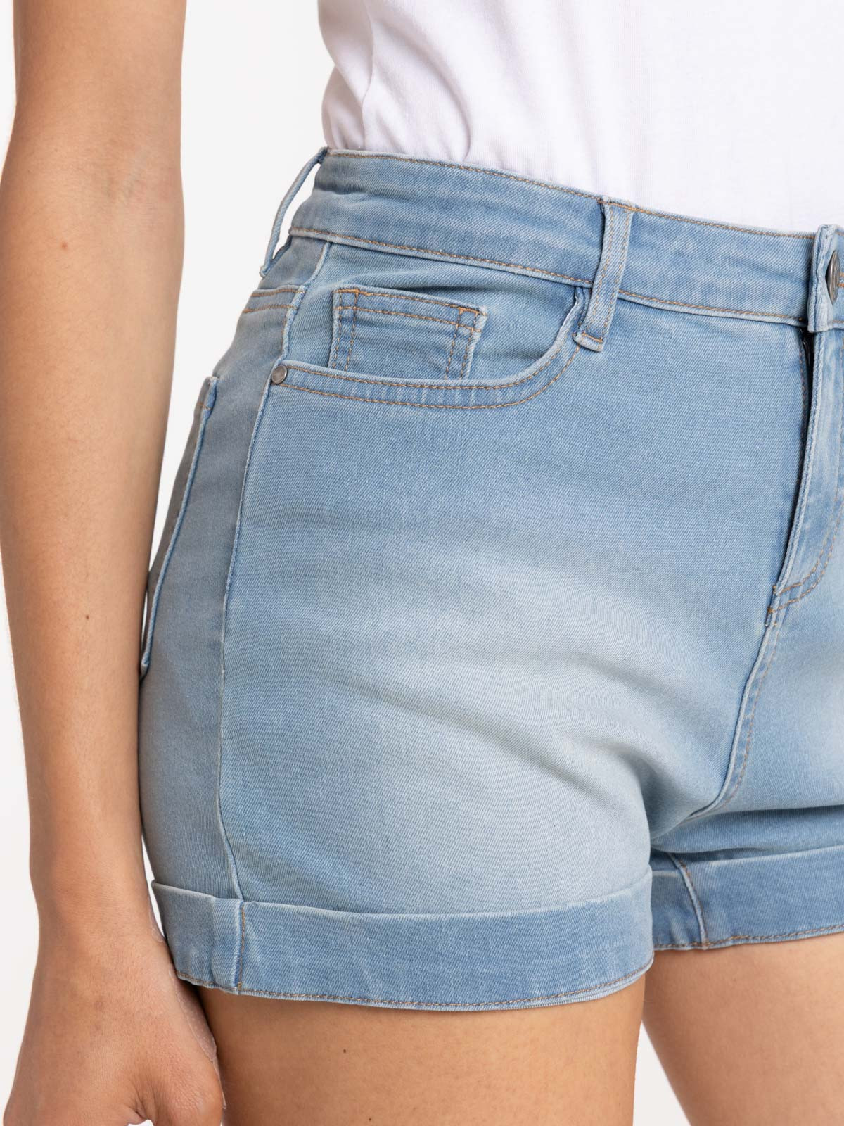 Short en jean bleached femme