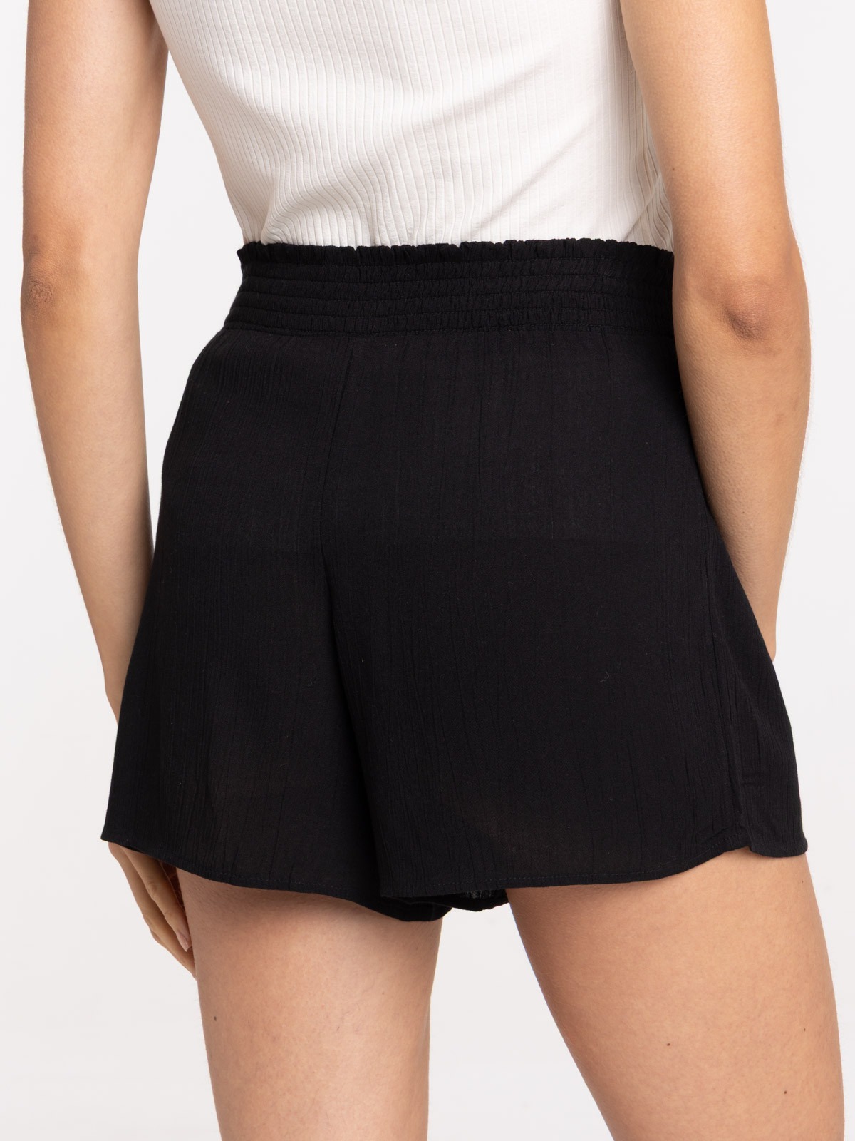 Short avec taille crochet femme