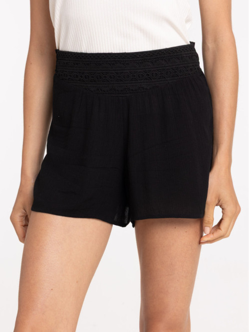 Short avec taille crochet...