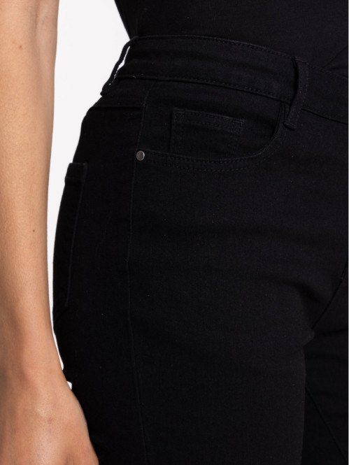 Pantacourt en jean noir femme