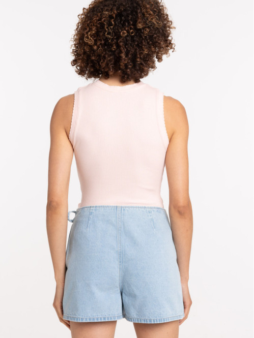 Débardeur bords festonnés...