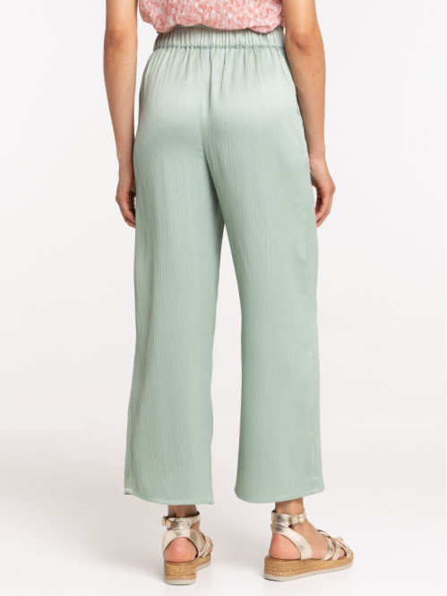 Pantalon effet plissé et...