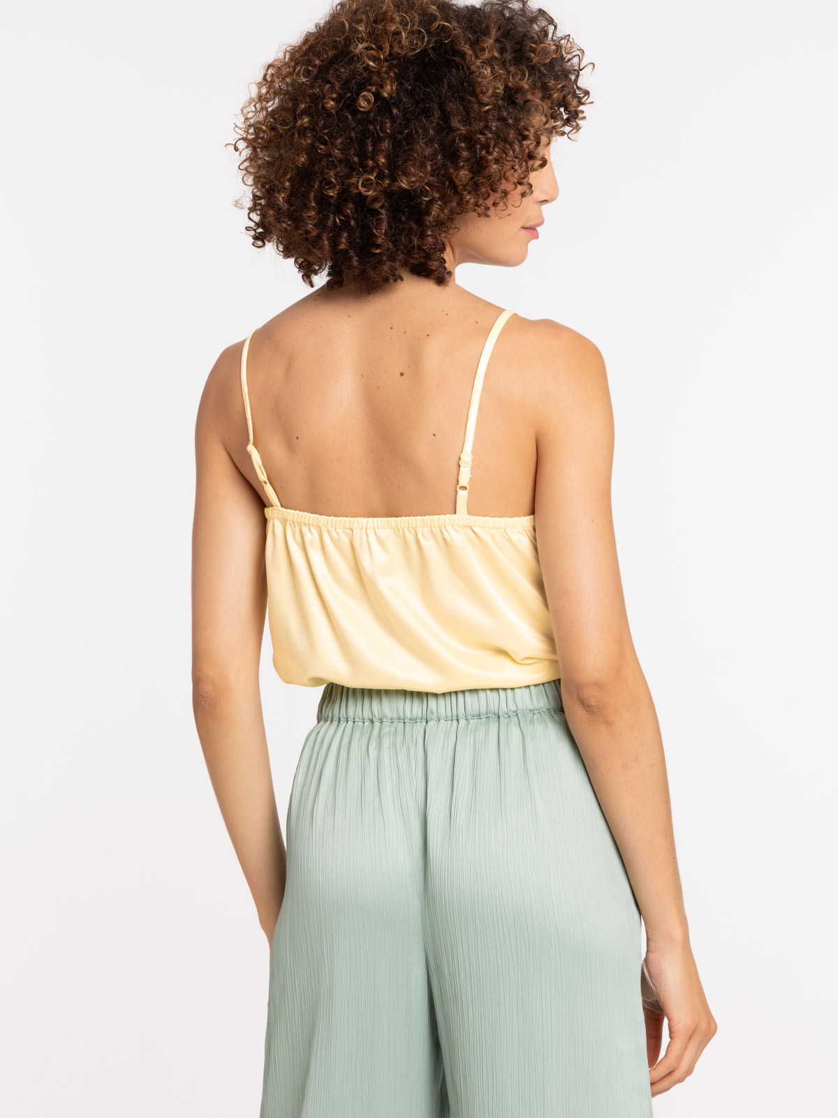 Débardeur satin col V femme Débardeur satin col V femme