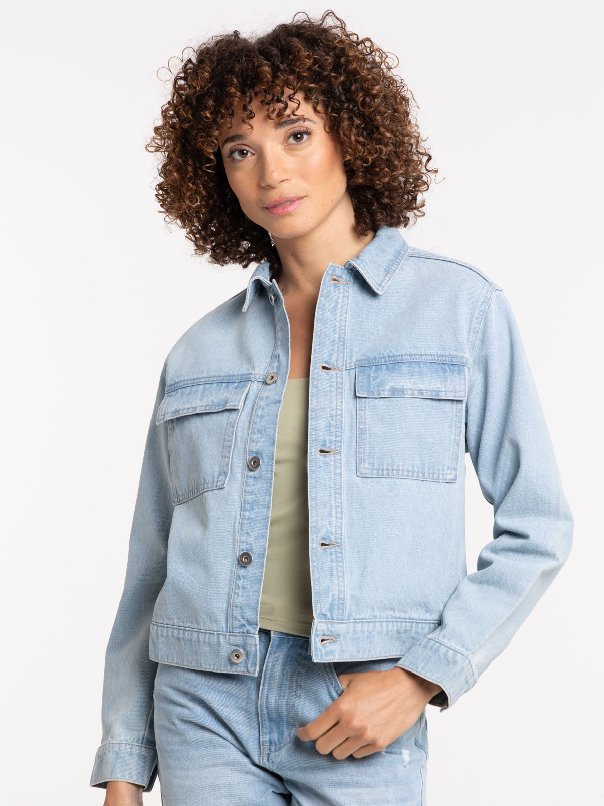 Veste en jean bleach femme Veste en jean bleach femme