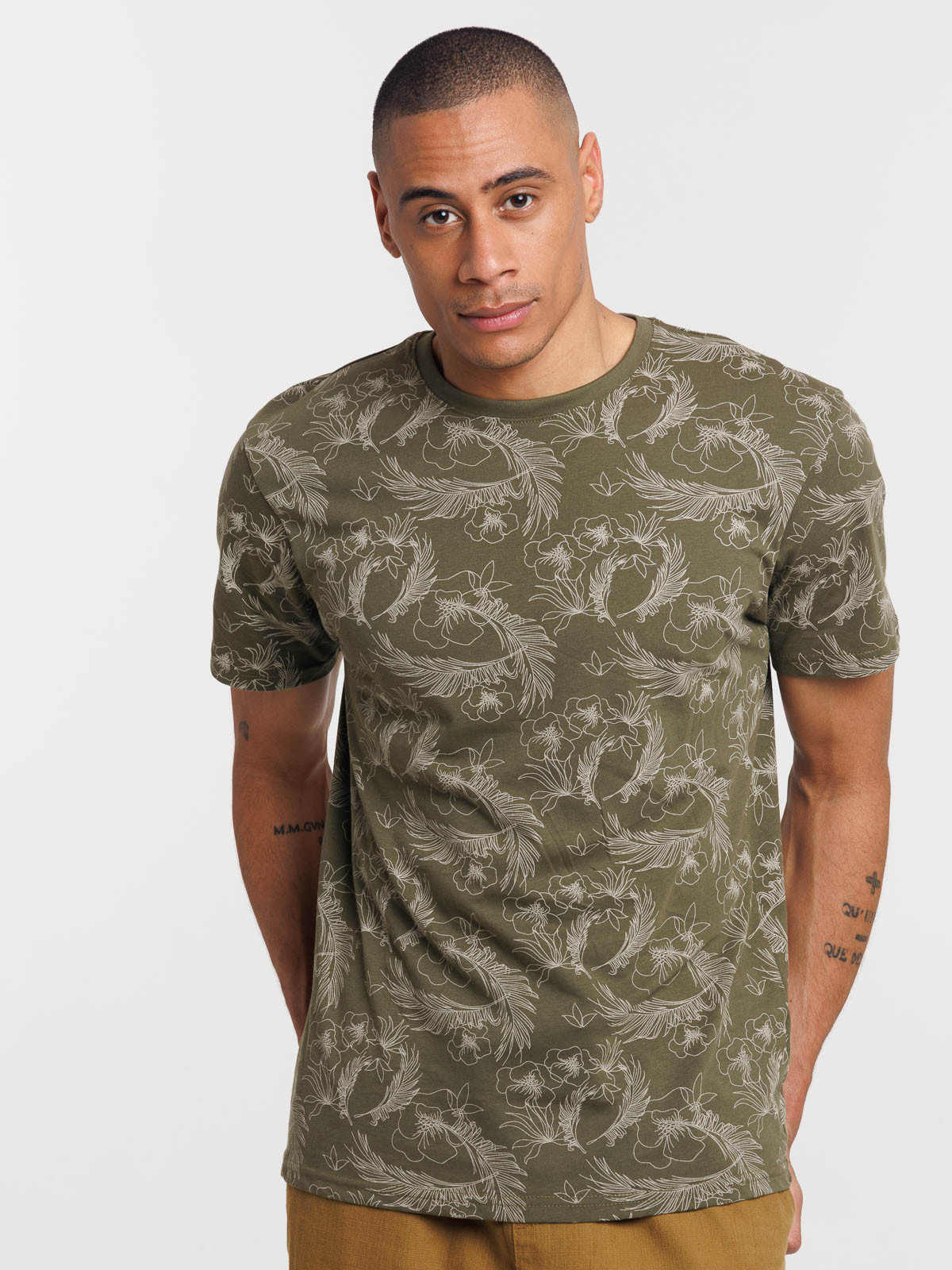 T-shirt col rond motif tropical homme T-shirt col rond motif tropical homme